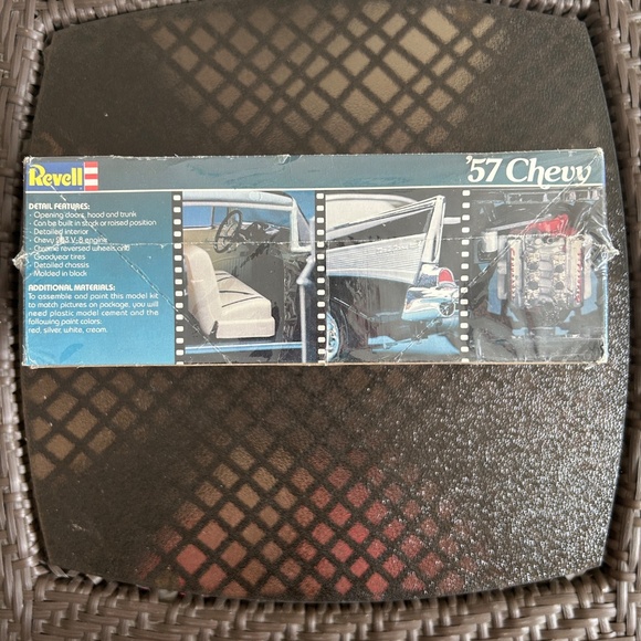 Vintage Revell Grease 2 '57 Chevy Model Kit 1/25 Scale #7346 - Picture 2 of 11